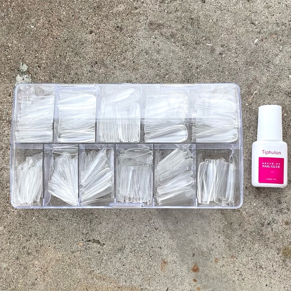 Profesional Clear Nail Tips Kit - Picture 2 of 2